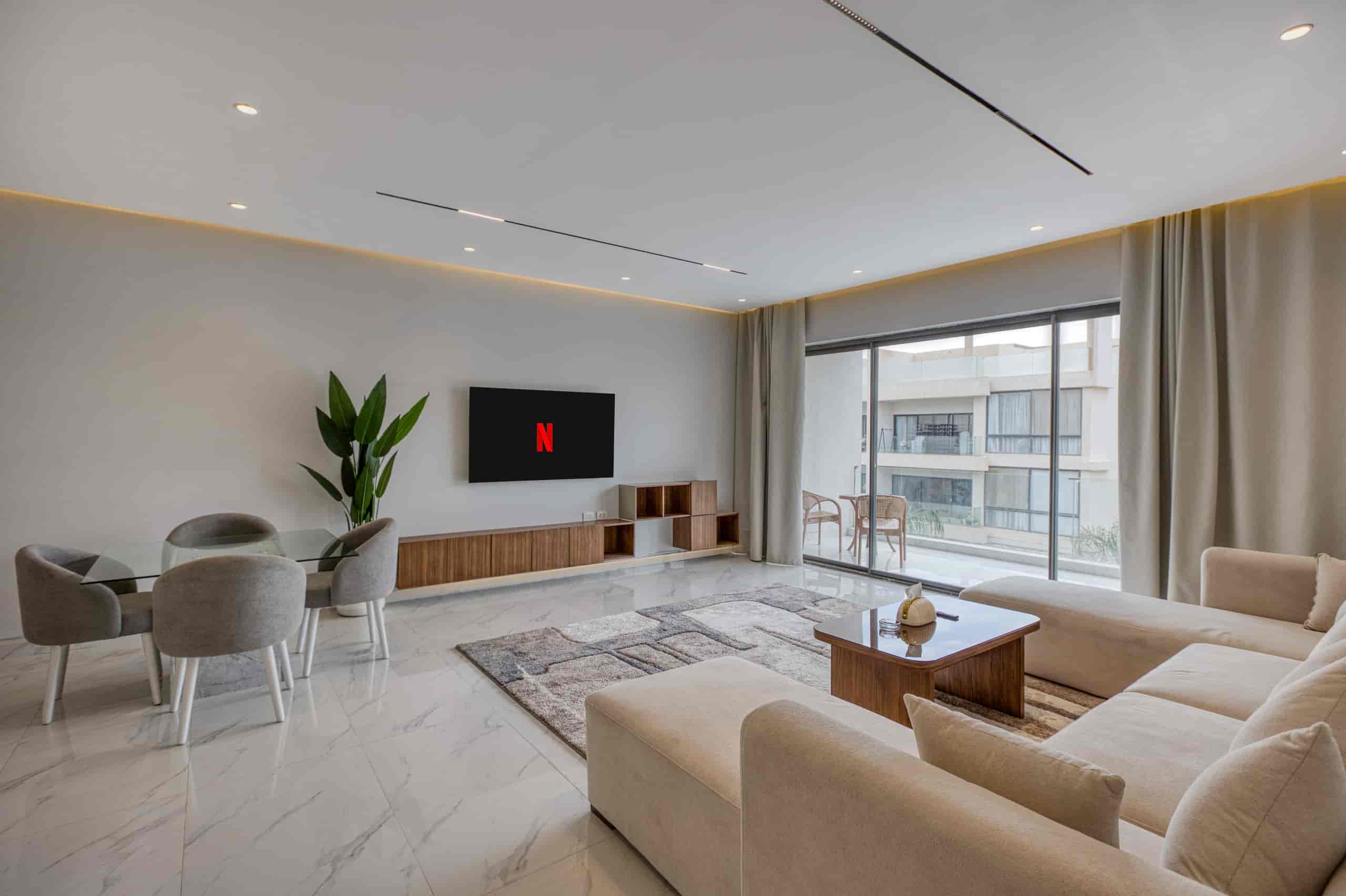 Spacious & Chic 2BR Haven in Lake View Residence 2