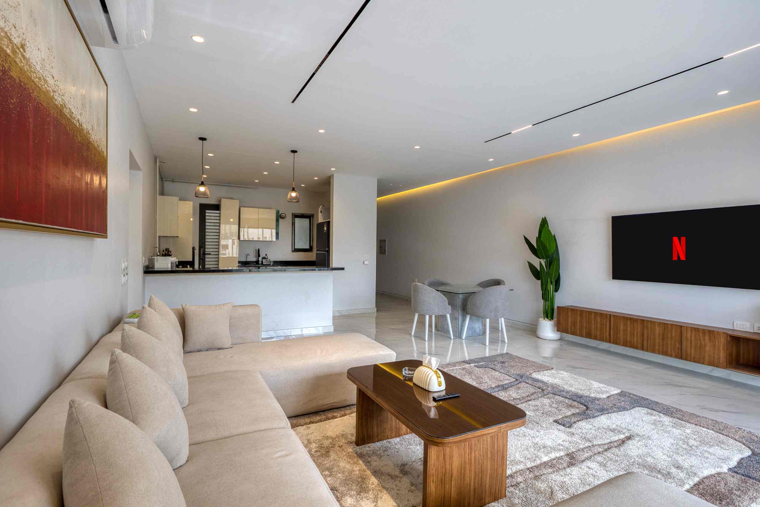 Spacious & Chic 2BR Haven in Lake View Residence 4