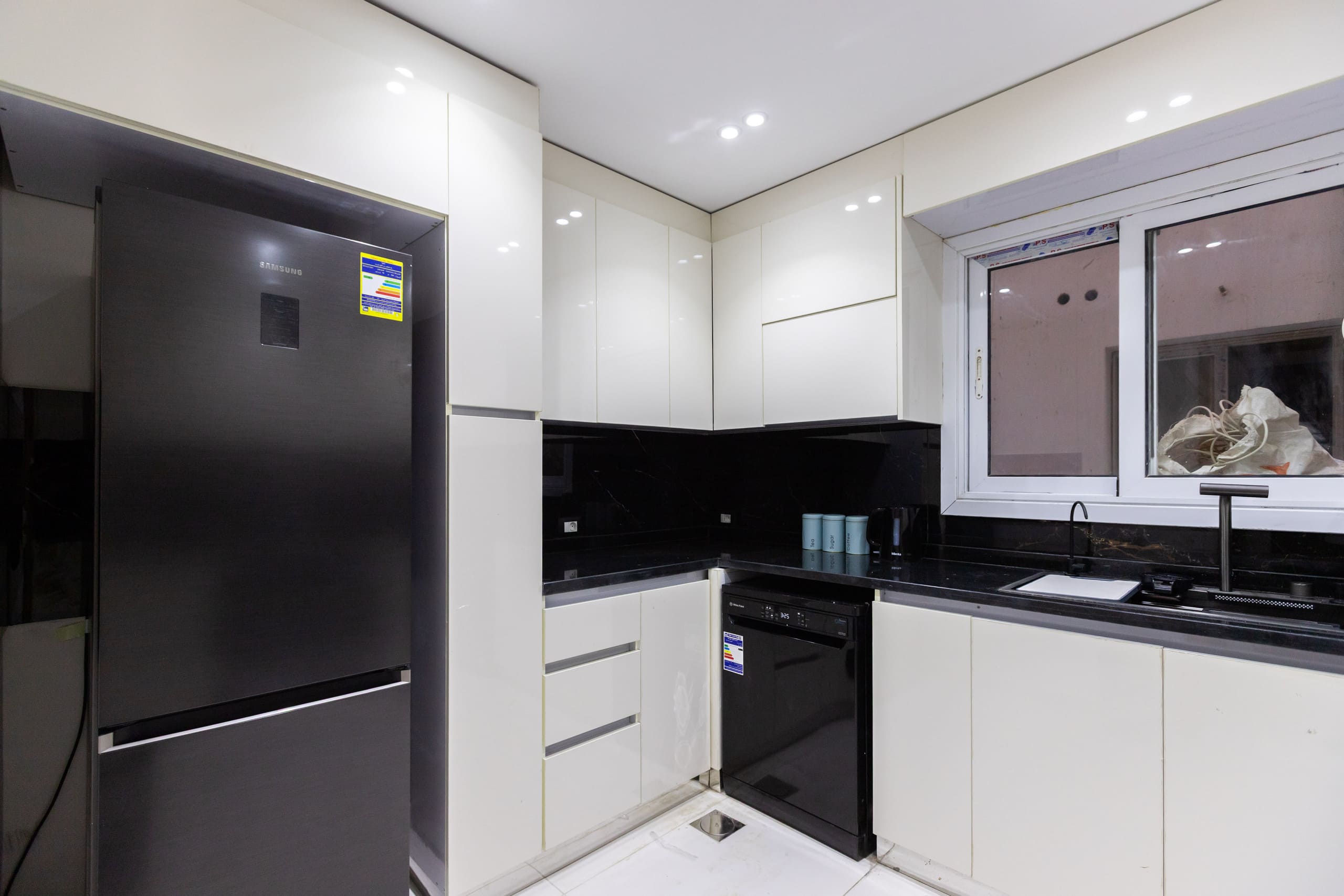 Elegant 3-Bdr Apt in Hyde Park | Prime Location — Apartment in New Cairo 1, Egypt — photo 4
