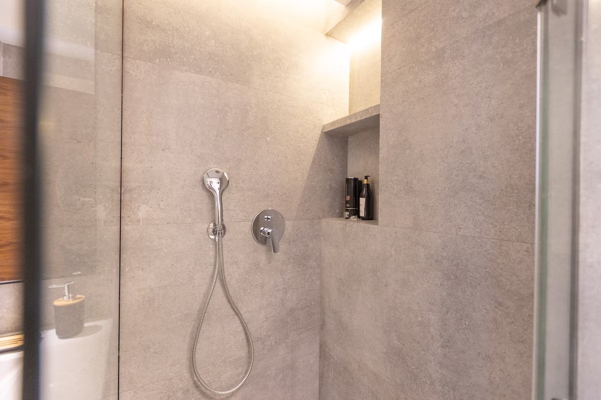 Elegant 2-BR Apartment in Almaza | Near City Stars — Apartment in Almaza , Near City Stars, Egypt — photo 22