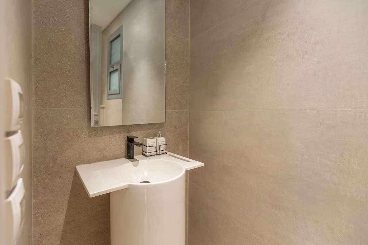 JW Marriott Executive Suite | Pool & Balcony Bliss — Apartment in New Cairo, Cairo Governorate, Egypt, Egypt — photo 15