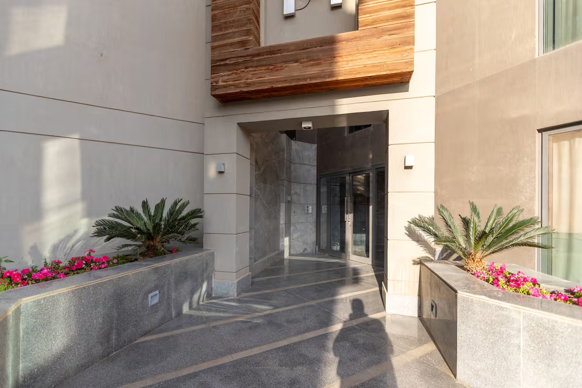 Silver Palm New cairo Luxury 3BR | Pool view — Apartment in New Cairo, Cairo Governorate, Egypt, Egypt — photo 34