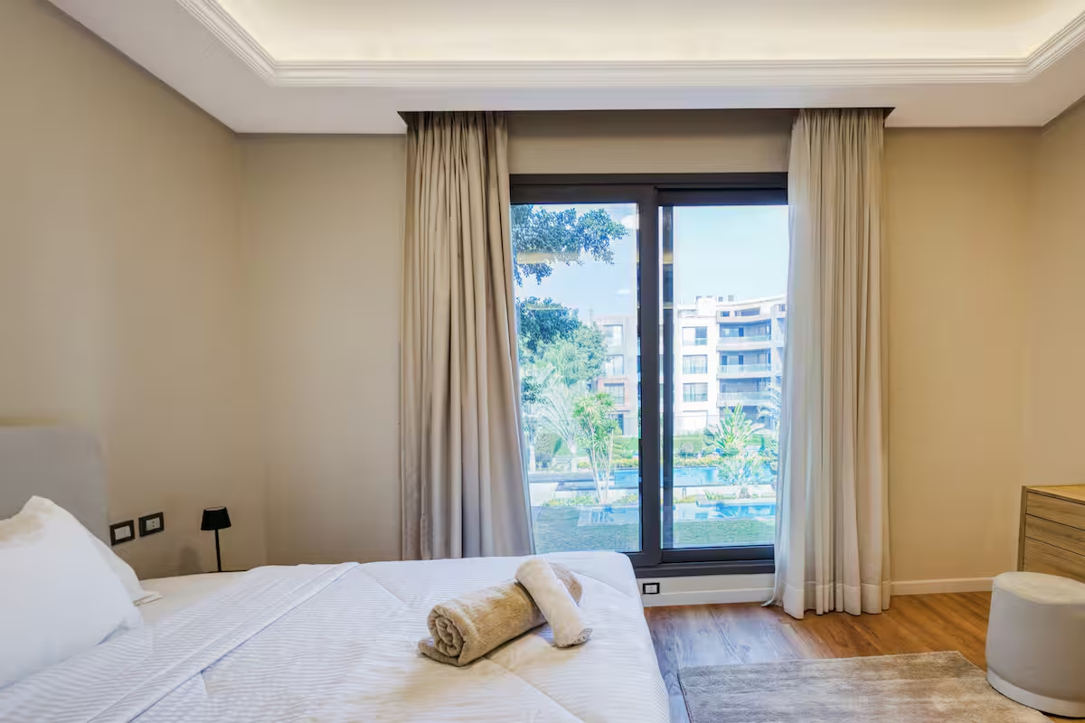 Elegant 3BR+Nanny Room | Pool View | Silver palm — Apartment in New Cairo 1, Egypt — photo 17