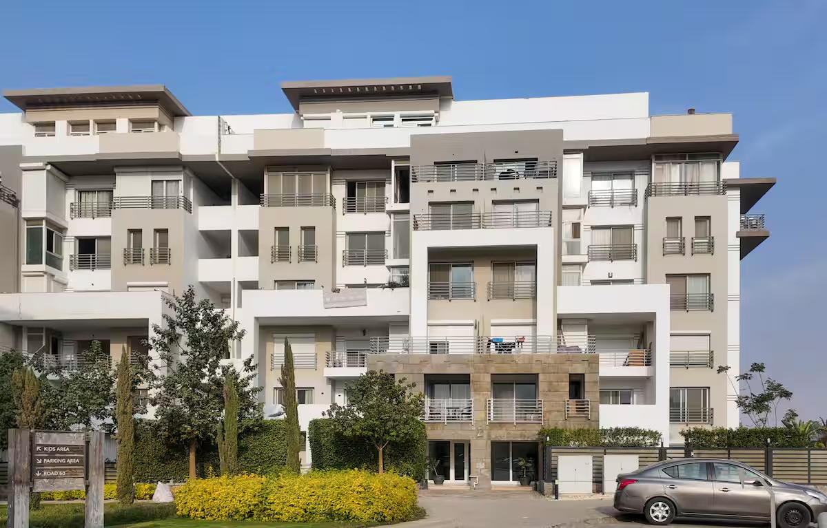 Elegant 3-Bdr Apt in Hyde Park | Prime Location — Apartment in New Cairo 1, Egypt — photo 52