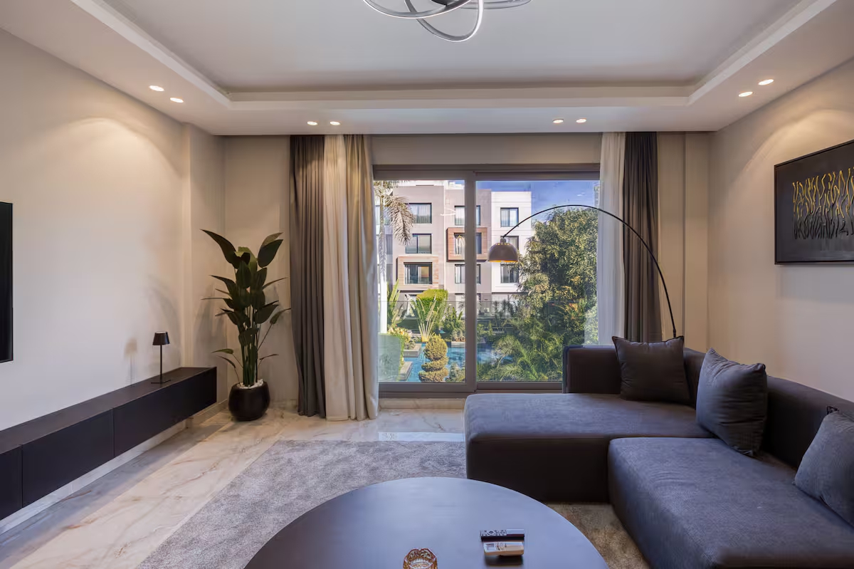Panoramic 3-Bdr Retreat | Garden & Pool View | SP — Apartment in New Cairo, Cairo, Egypt — photo 8