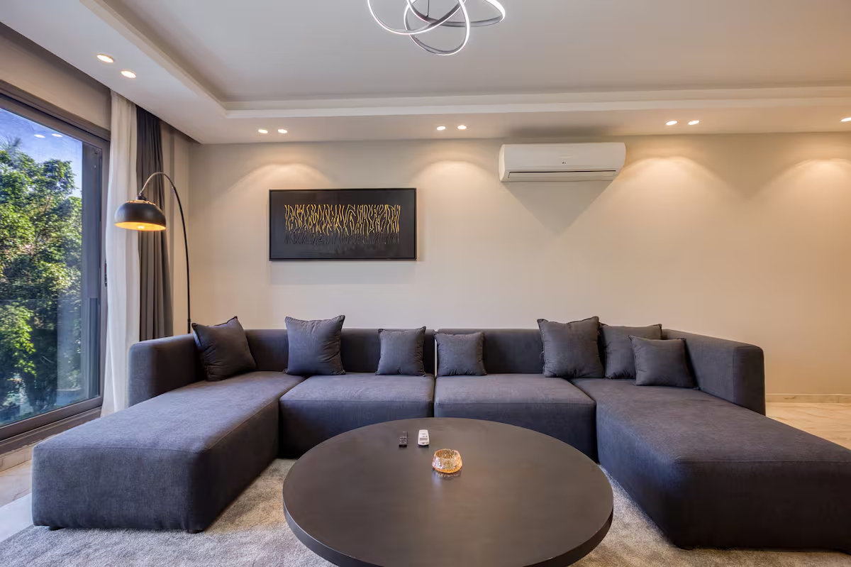 Panoramic 3-Bdr Retreat | Garden & Pool View | SP — Apartment in New Cairo, Cairo, Egypt — photo 10