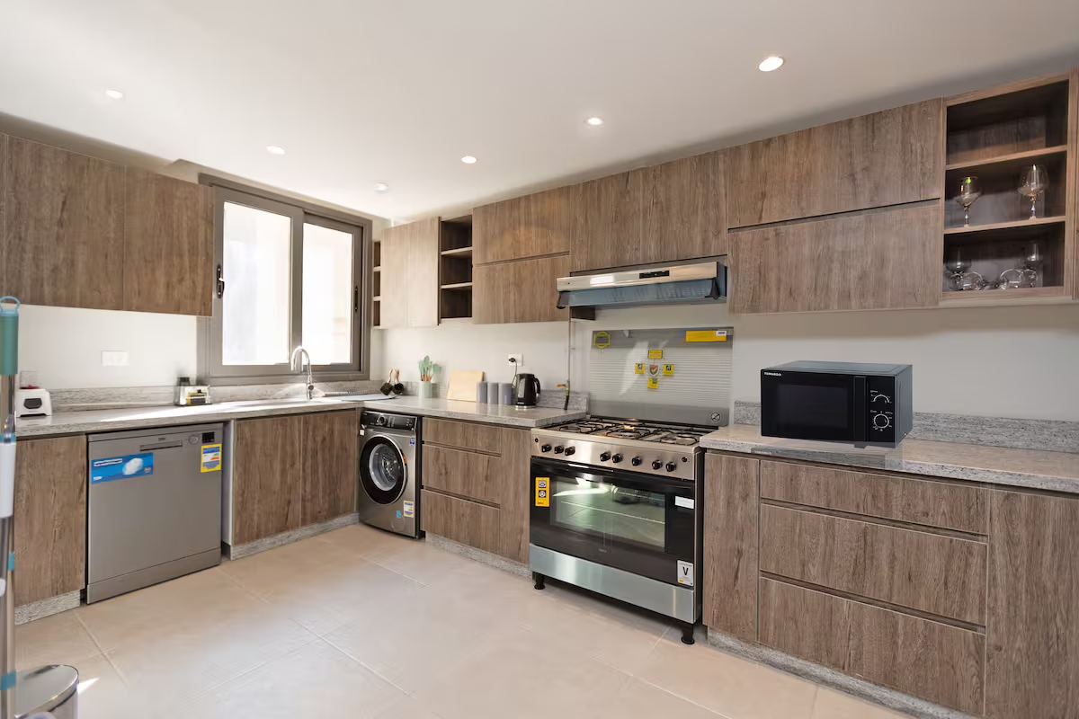 Panoramic 3-Bdr Retreat | Garden & Pool View | SP — Apartment in New Cairo, Cairo, Egypt — photo 12