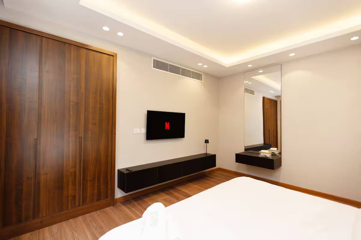 Panoramic 3-Bdr Retreat | Garden & Pool View | SP — Apartment in New Cairo, Cairo, Egypt — photo 23