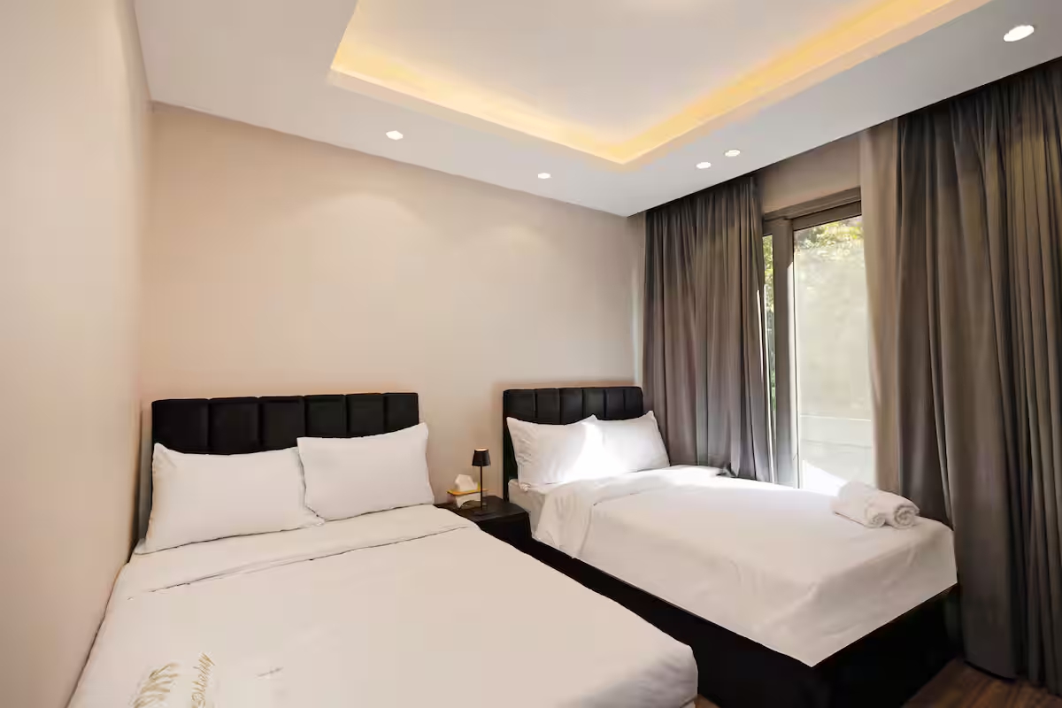 Panoramic 3-Bdr Retreat | Garden & Pool View | SP — Apartment in New Cairo, Cairo, Egypt — photo 24