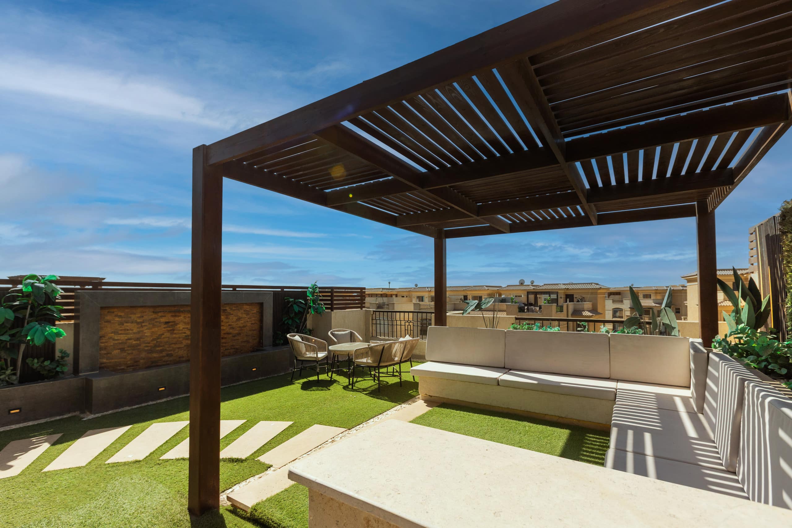 Spectacular Penthouse in Stones Compound — Penthouse in New Cairo , Cairo, Egypt — photo 42