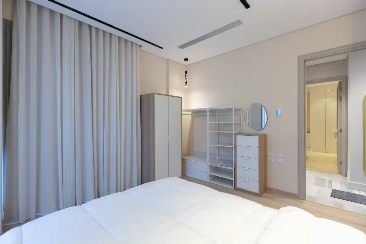 Poolside 3BR | Garden Level | Al-jazi JW Marriott — Apartment in First New Cairo, Egypt — photo 26