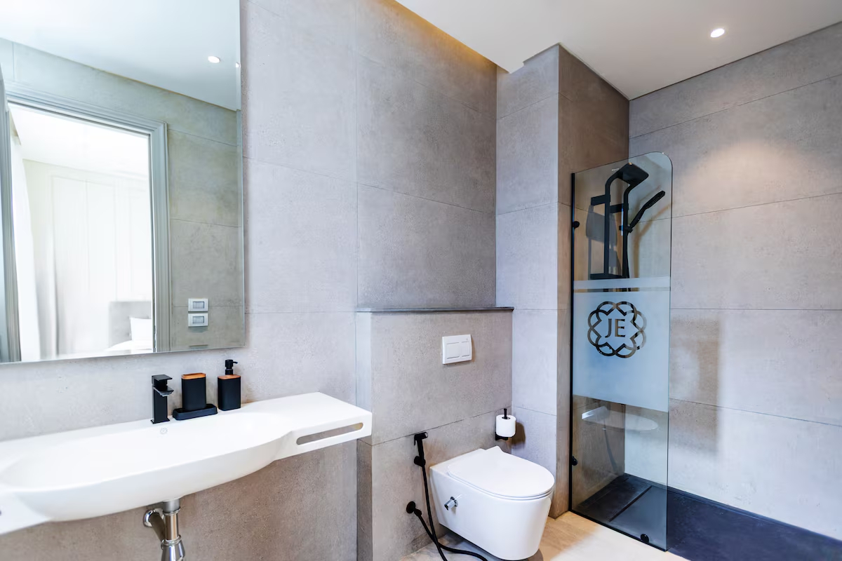 Elegant 2BR Residence | Al Jazi by JW Marriott — Apartment in First New Cairo, Egypt — photo 41