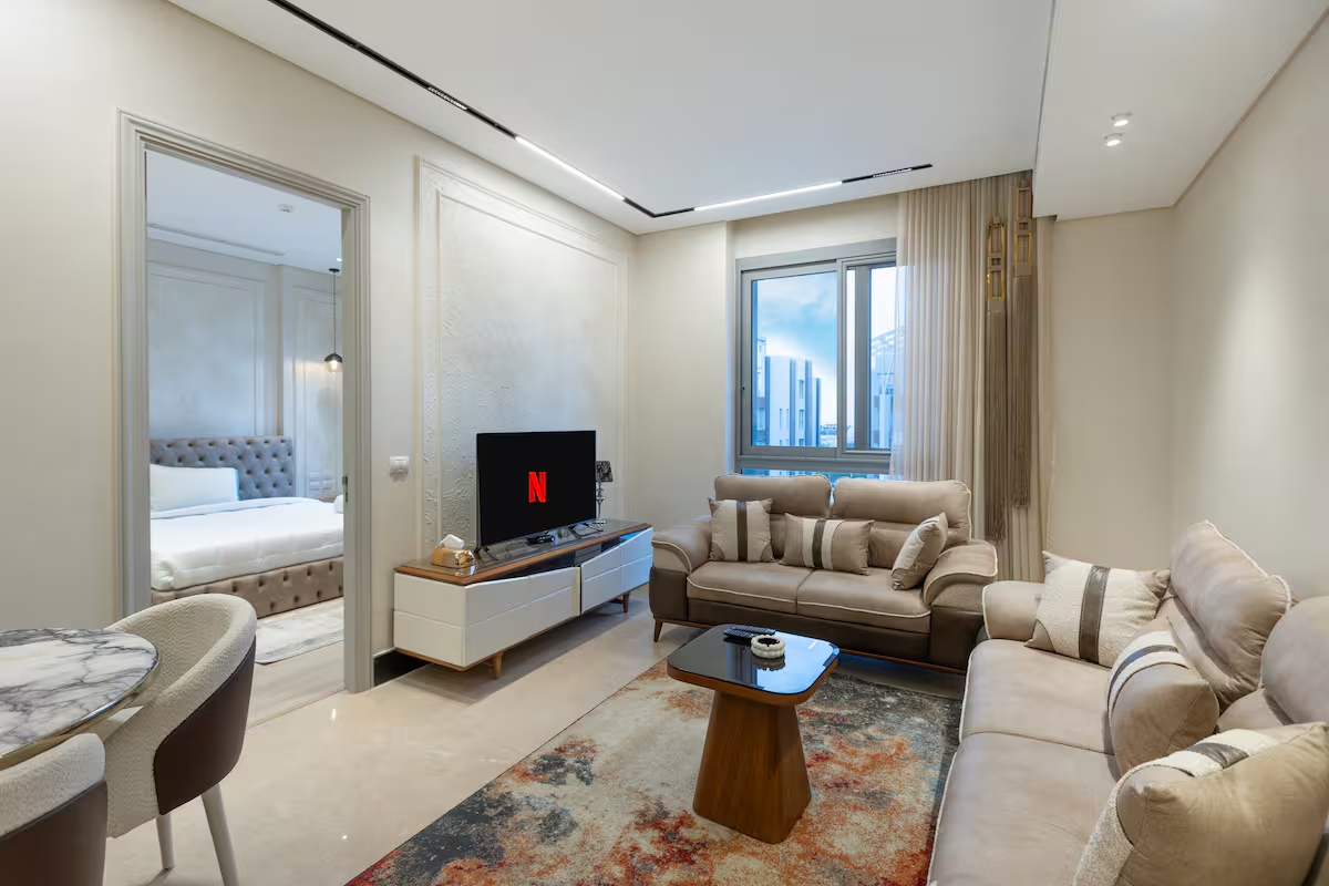 Luxury 1BR Pool View Apt at Al Jazi | JW Marriott — Apartment in New Cairo, Egypt — photo 7