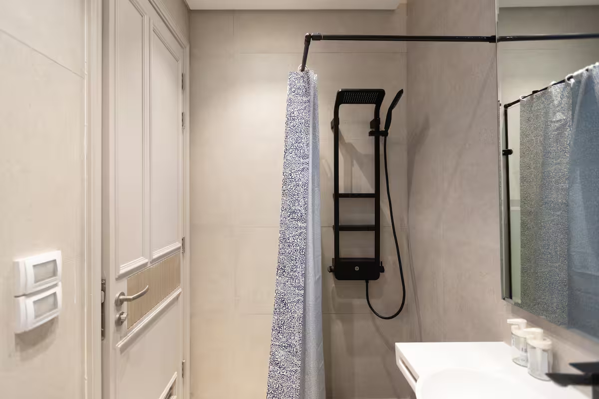 Luxury 1BR at JW Marriott Residences | Al Jazi — Apartment in New Cairo, Egypt — photo 11