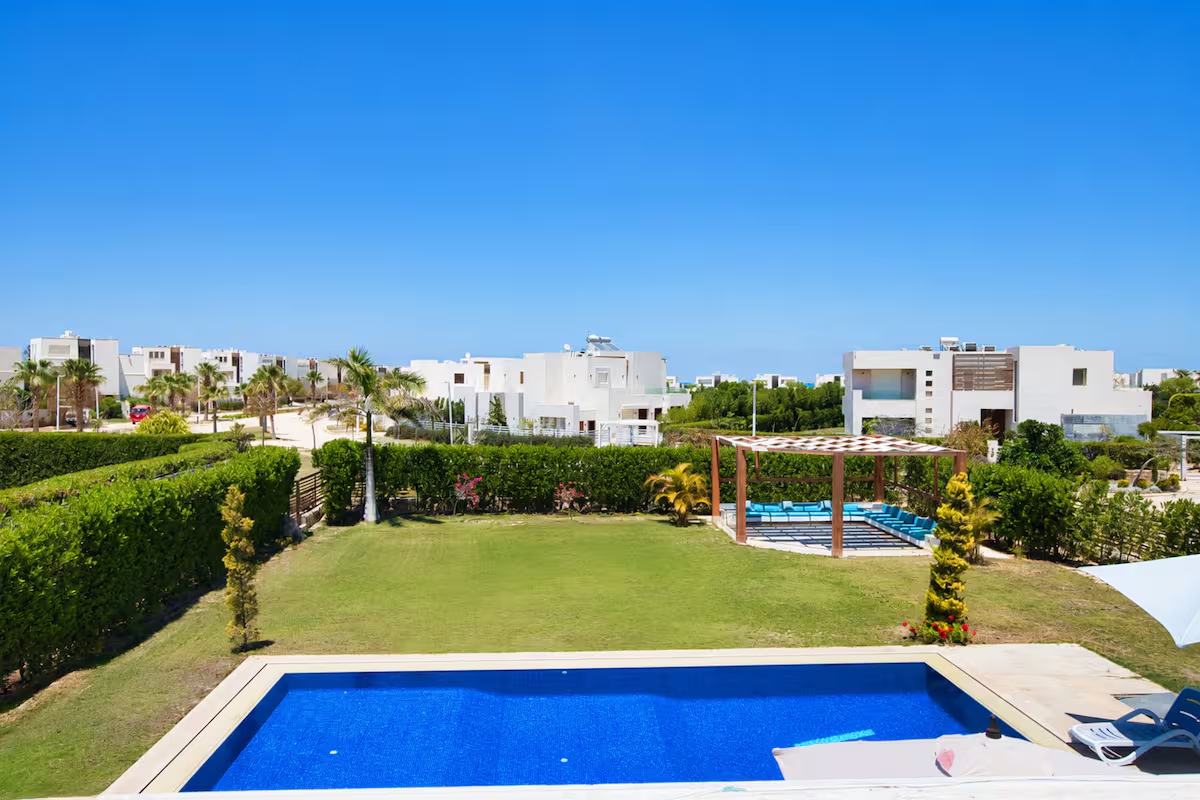 4-BR Masters Villa | Huge Private Pool | Hacienda — Villa in Al ‘Alamayn, Marsa Matrouh, Egypt — photo 26