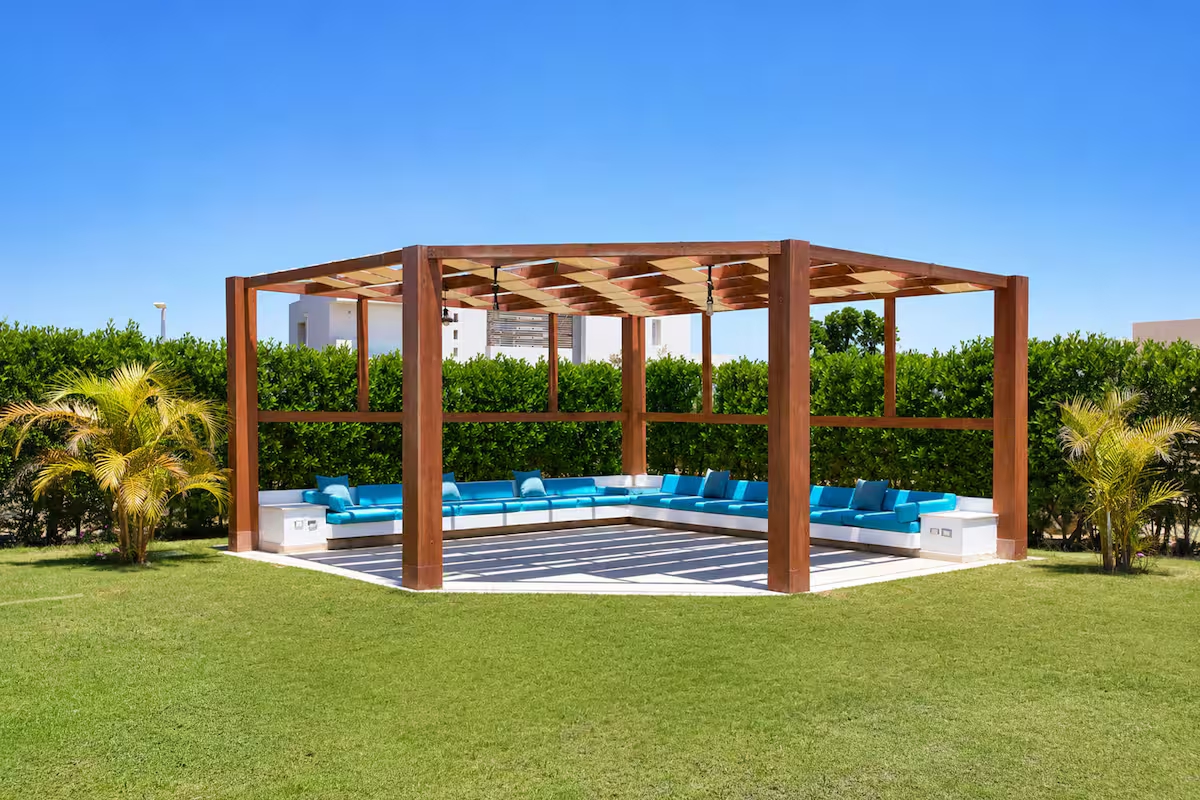 4-BR Masters Villa | Huge Private Pool | Hacienda — Villa in Al ‘Alamayn, Marsa Matrouh, Egypt — photo 27