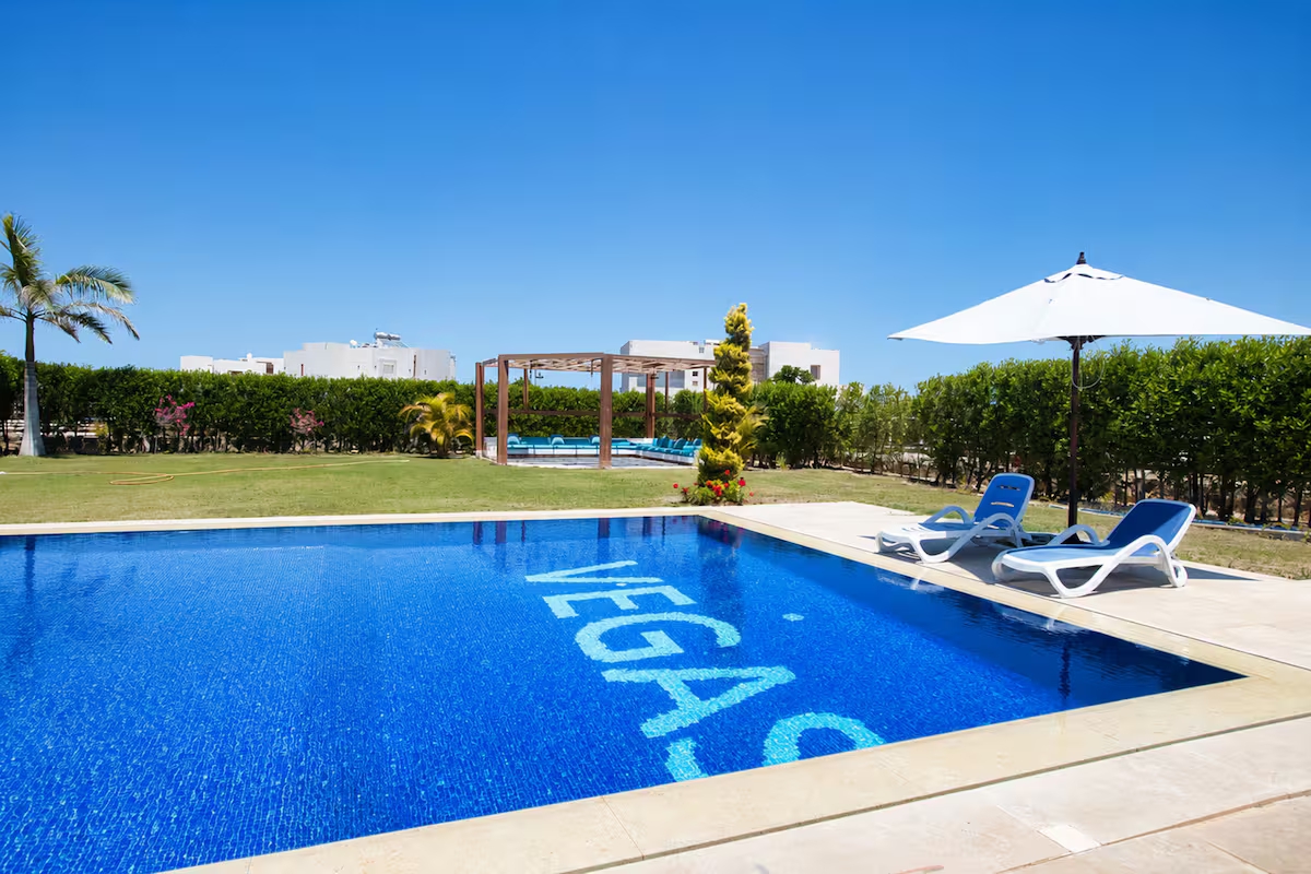 4-BR Masters Villa | Huge Private Pool | Hacienda — Villa in Al ‘Alamayn, Marsa Matrouh, Egypt — photo 34