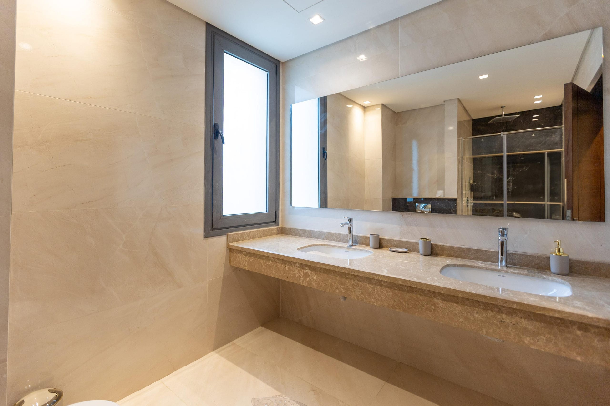 Spacious 450 sqm 3-BR + Maid’s Room |Prime View — Apartment in New Cairo, Egypt — photo 36