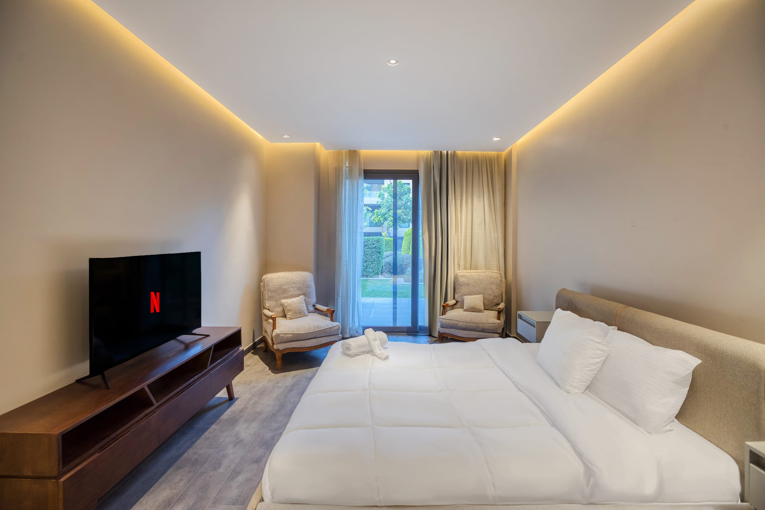 Private Garden Oasis | Elegant 2BR | Silver Palm — Apartment in New Cairo, Cairo, Egypt — photo 11