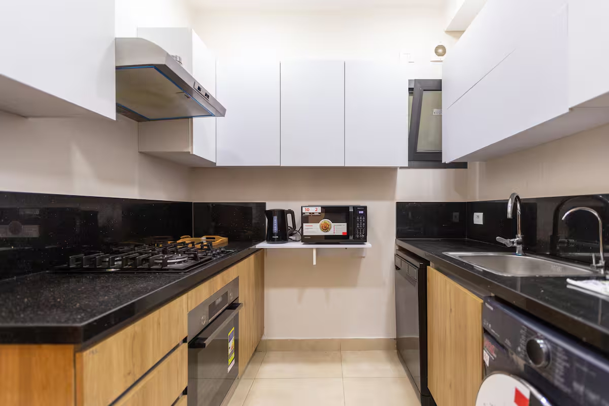 Luxury 3BR Haven Overlooking Green Views -ZED West — Apartment in Sheikh Zayed City, Egypt — photo 6