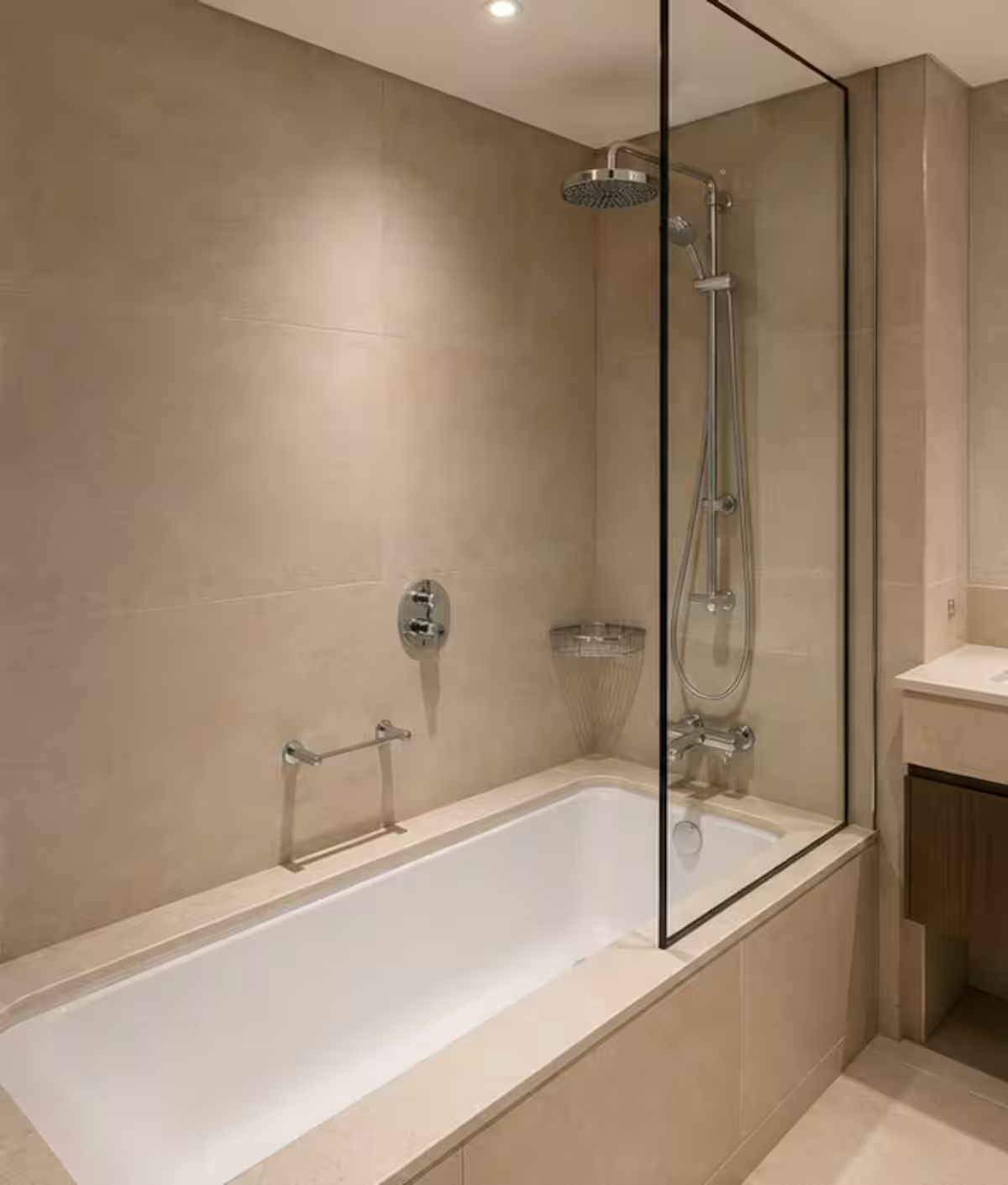 Exclusive Suite at Al Alamein Hotel | Marassi — Private room in a hotel in El Alamein, Marsa Matrouh, Egypt — photo 8