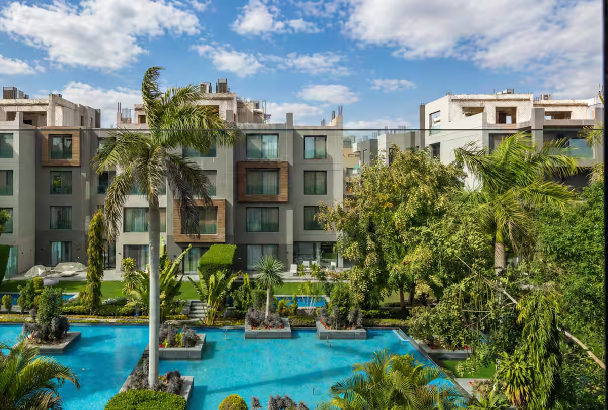 Panoramic Garden & Pool View |3-BR Apt|Silver Palm — Apartment in First New Cairo, Egypt — photo 30