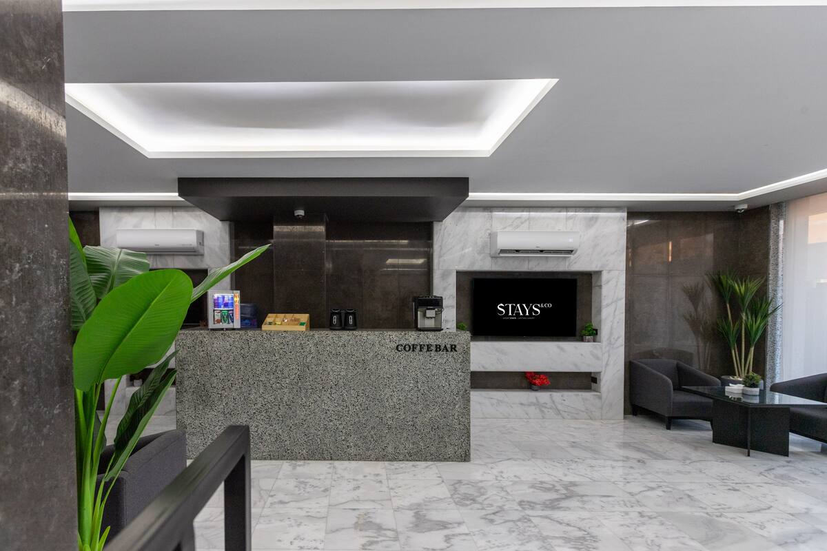 Maisonette | One Private Suite | Front of Waterway — Private Suite in First New Cairo, Egypt — photo 21