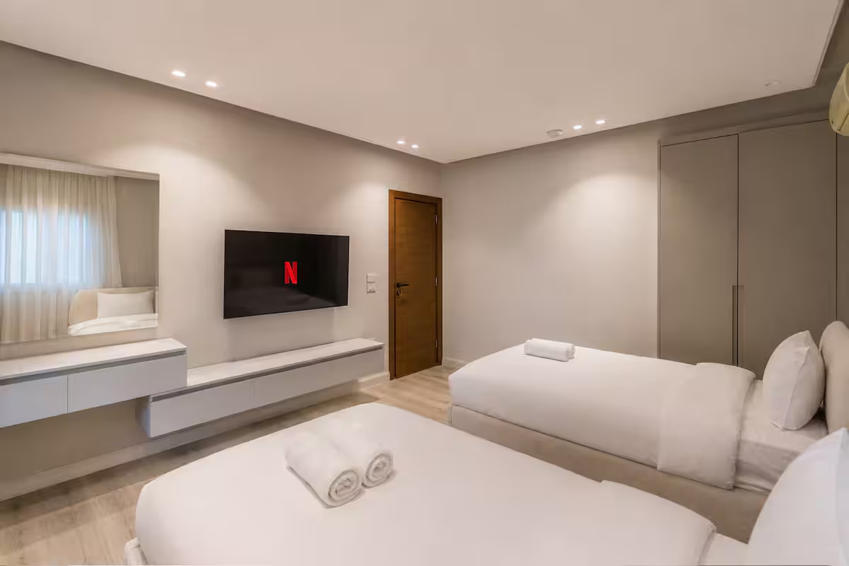 Modern Elegance in Almaza | Premium 2-BR Apartment — Apartment in Heliopolis, Egypt — photo 16