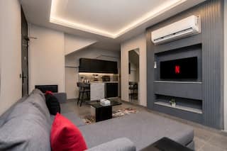 Maisonette | One Private Suite | Front of Waterway — Private Suite in cairo, Egypt — photo 2