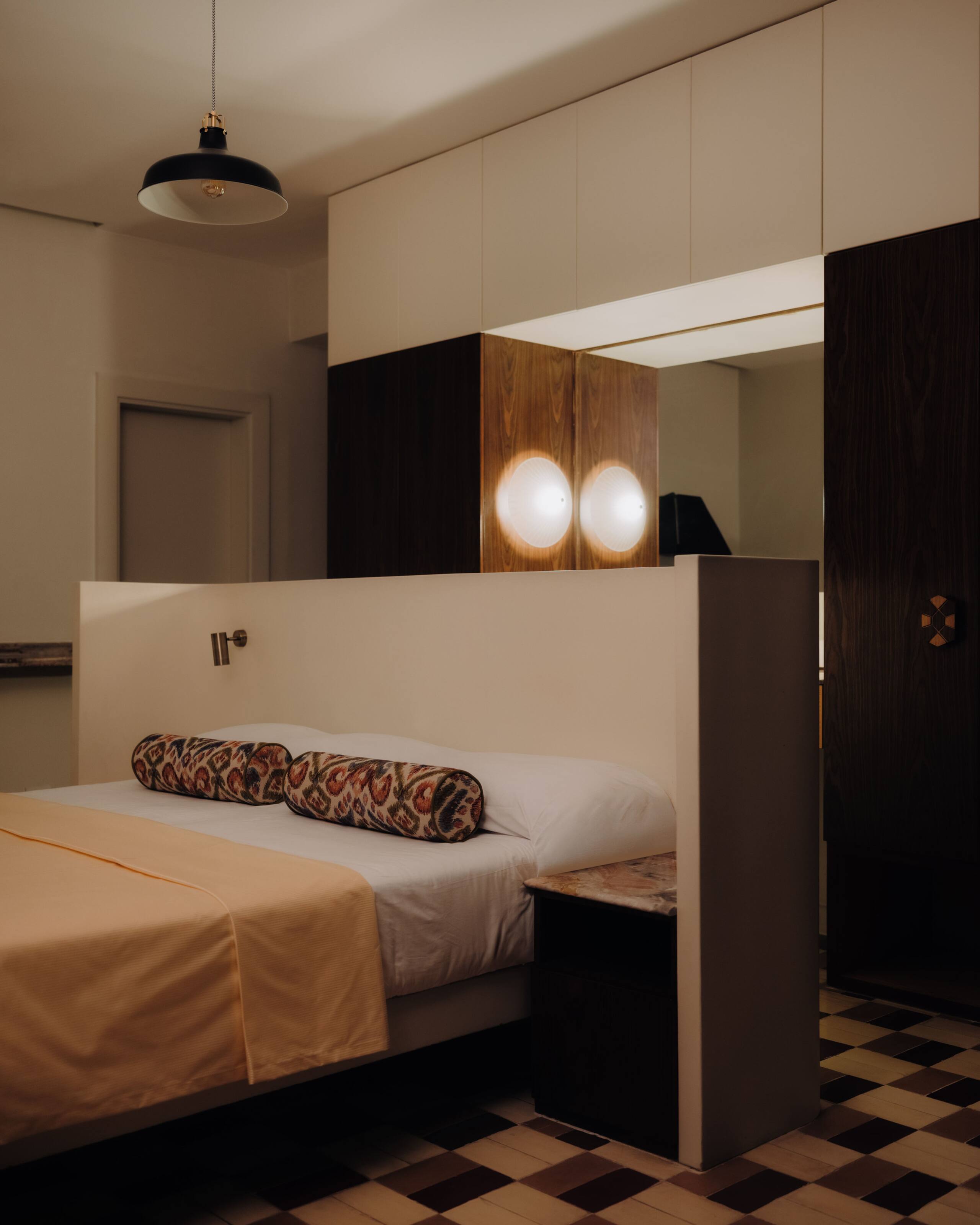Longchamps Boutique Hotel Room w/ Breakfast — Private room in a hotel in Zamalek , Cairo, Egypt — photo 9