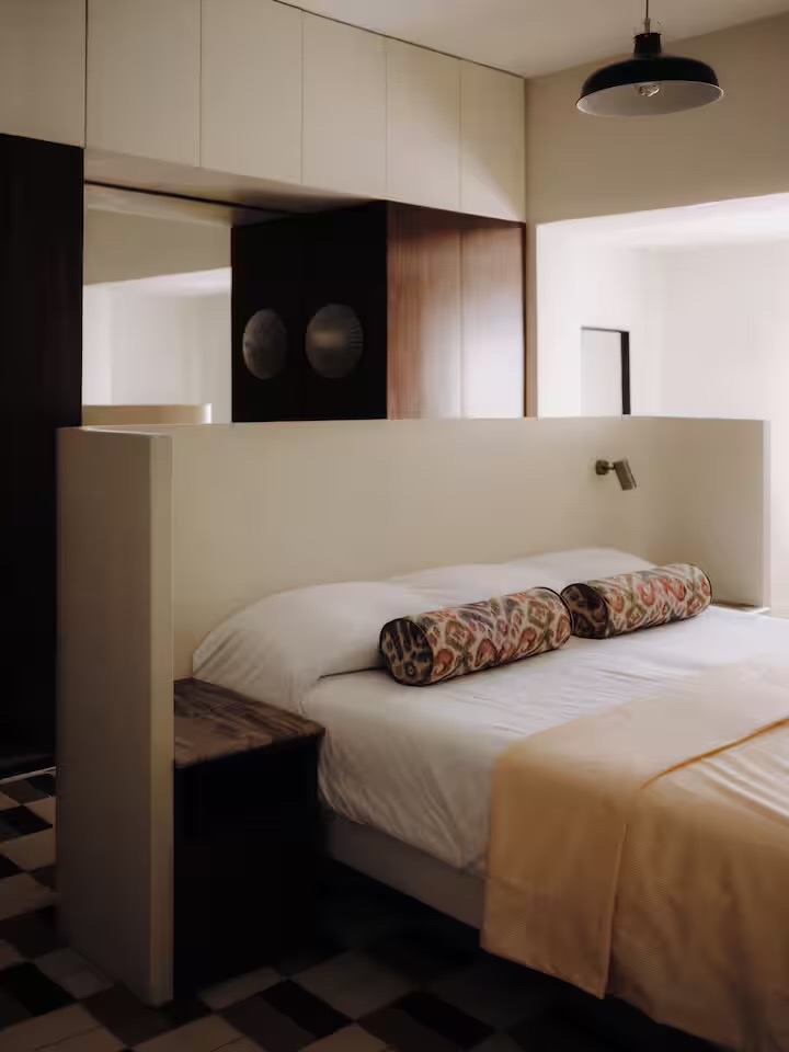Longchamps Boutique Hotel Room w/ Breakfast — Private room in a hotel in Cairo, Egypt, Egypt — photo 6
