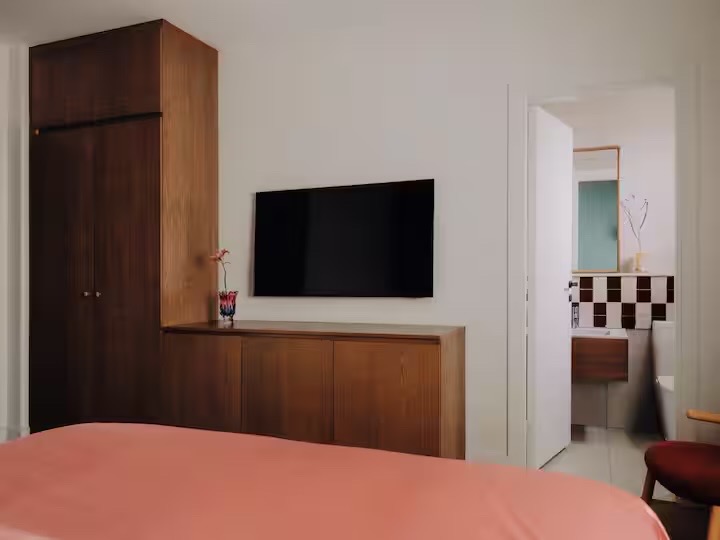 Longchamps Boutique Hotel Room w/ Breakfast — Private room in a hotel in Cairo, Egypt, Egypt — photo 4