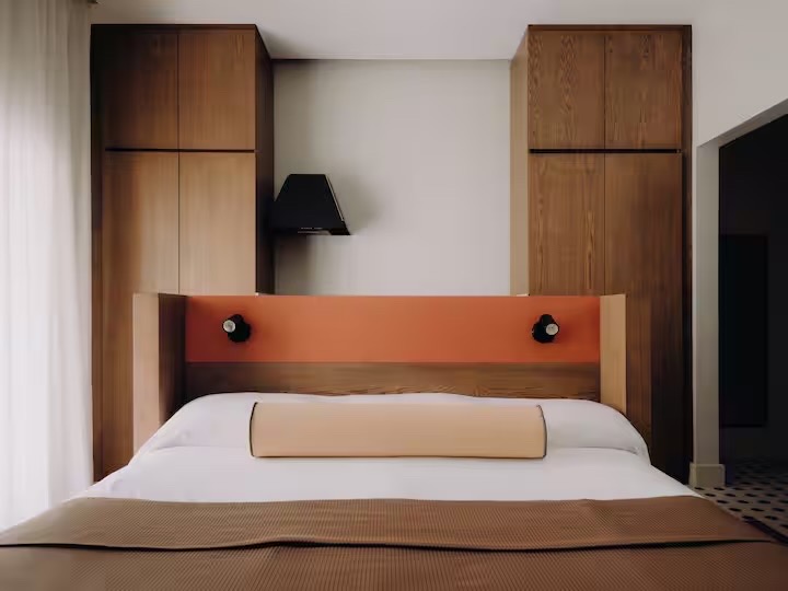 Longchamps Boutique Hotel Room w/ Breakfast 3 — Private room in a hotel in Cairo, Egypt, Egypt — photo 17