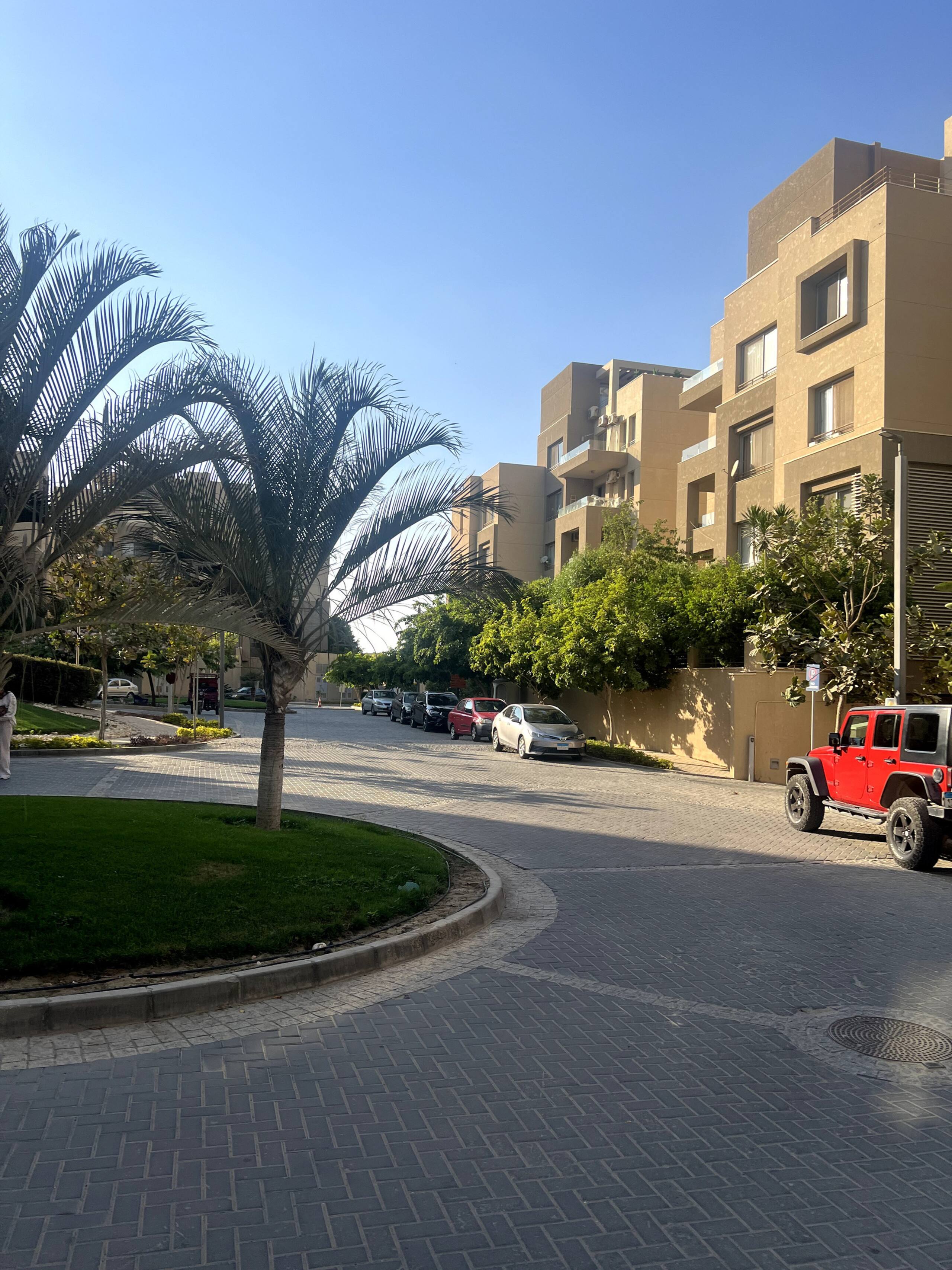 Newly Furnished 1-Bed next to AUC Palm Hills VG — Apartment in First New Cairo, Egypt — photo 38