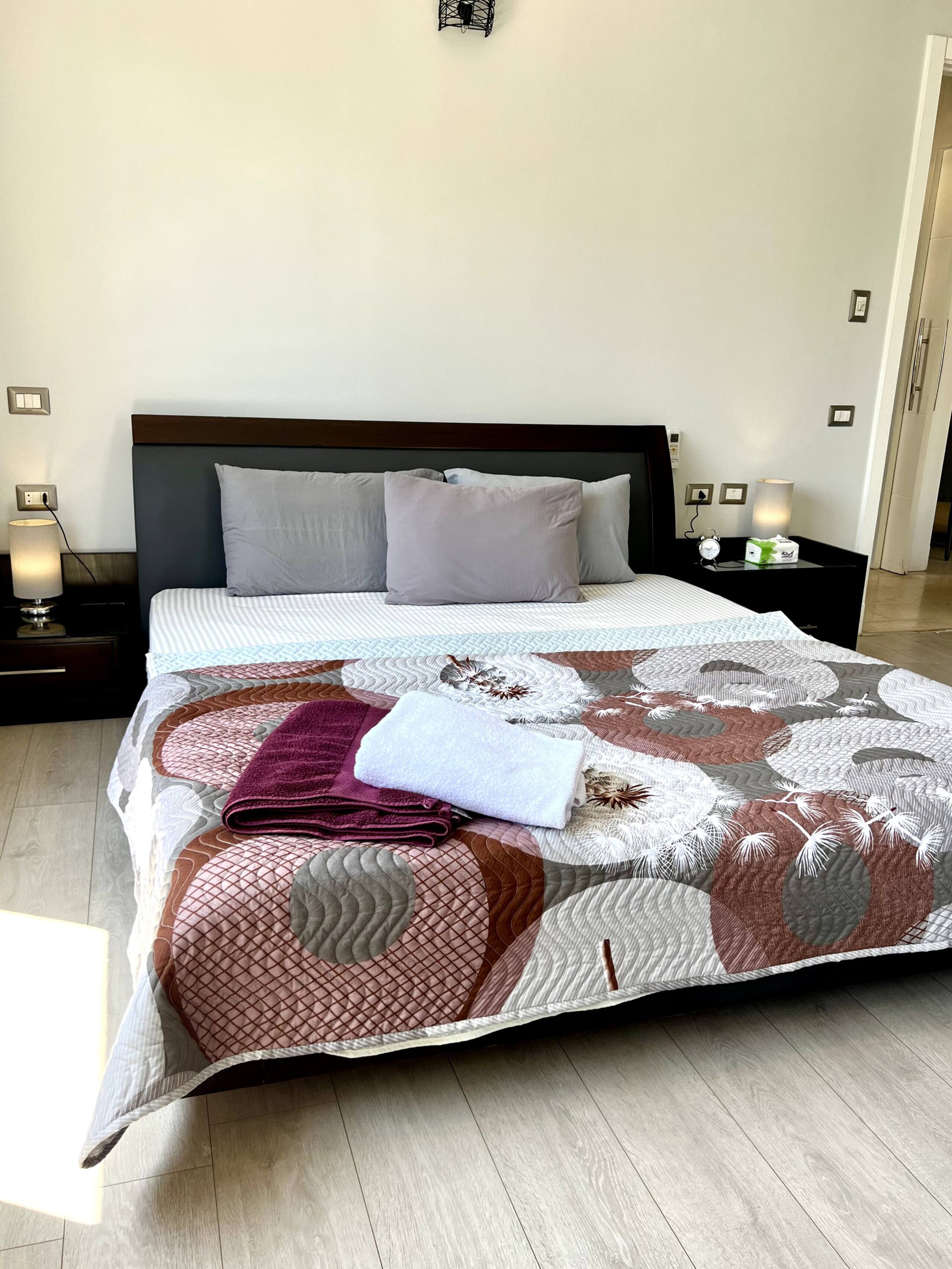 Cozy New Cairo serviced 1-bed — Apartment in First New Cairo, Egypt — photo 4