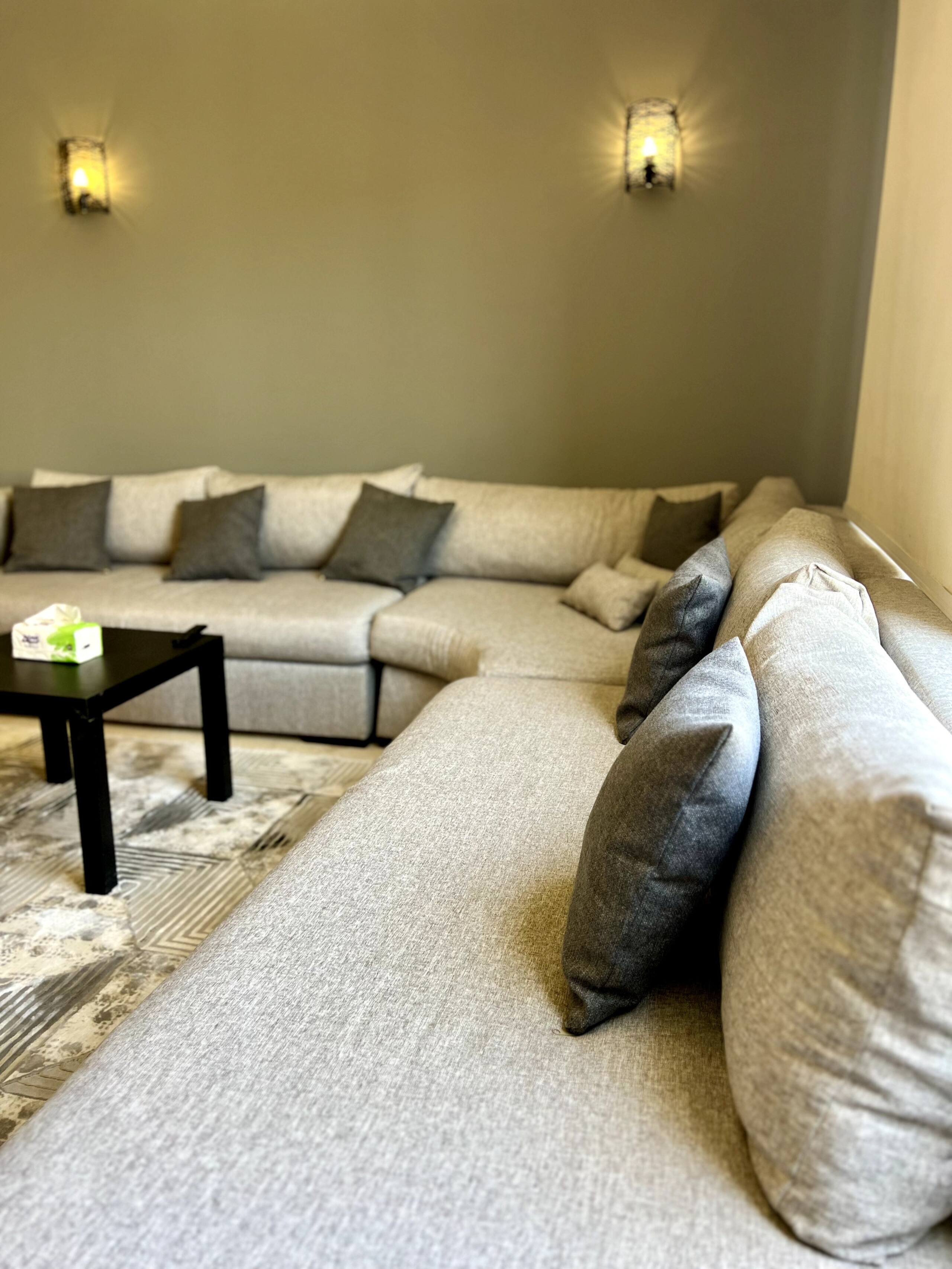 Cozy New Cairo serviced 1-bed — Apartment in First New Cairo, Egypt — photo 13