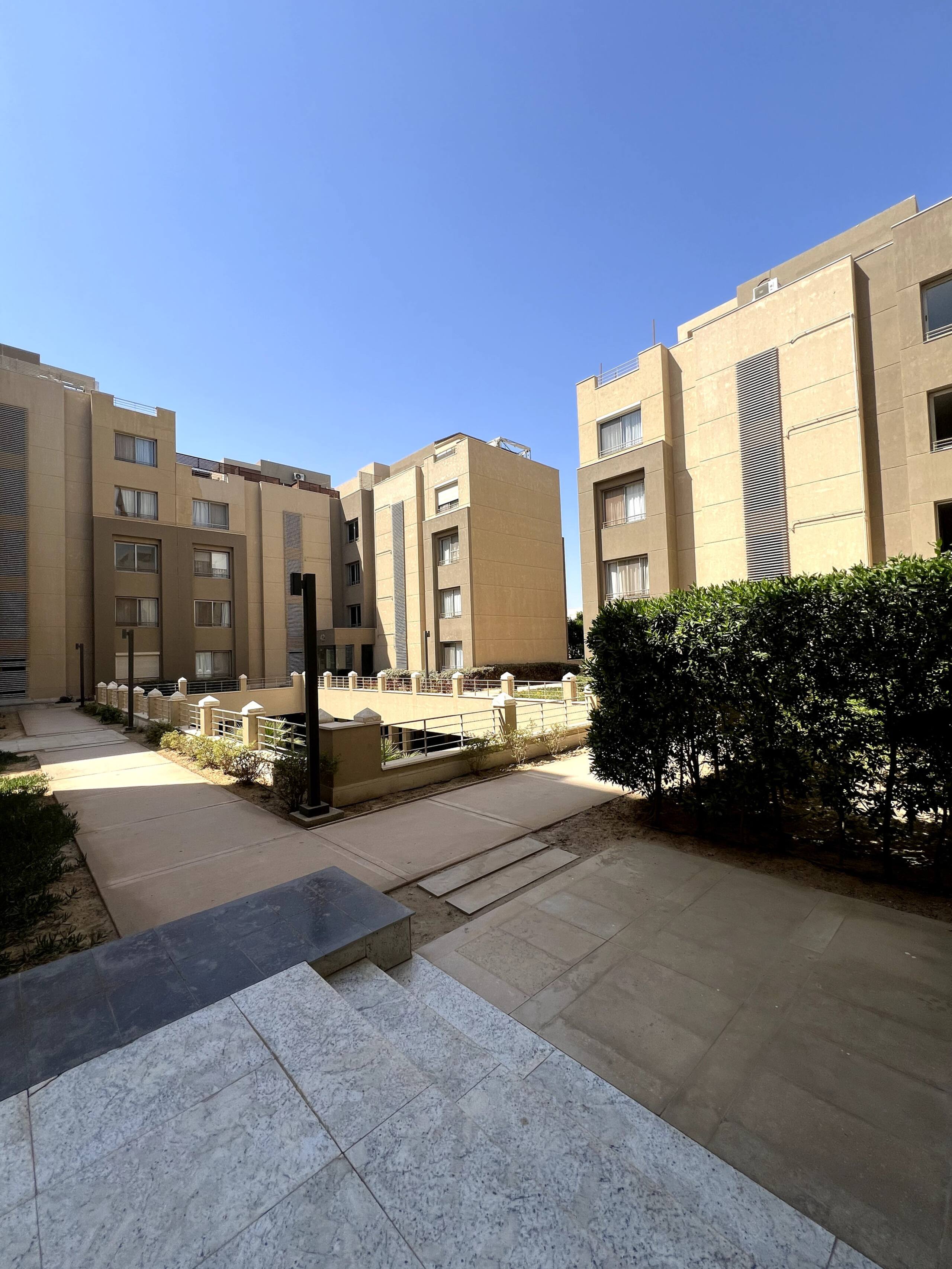 Cozy New Cairo serviced 1-bed — Apartment in First New Cairo, Egypt — photo 18