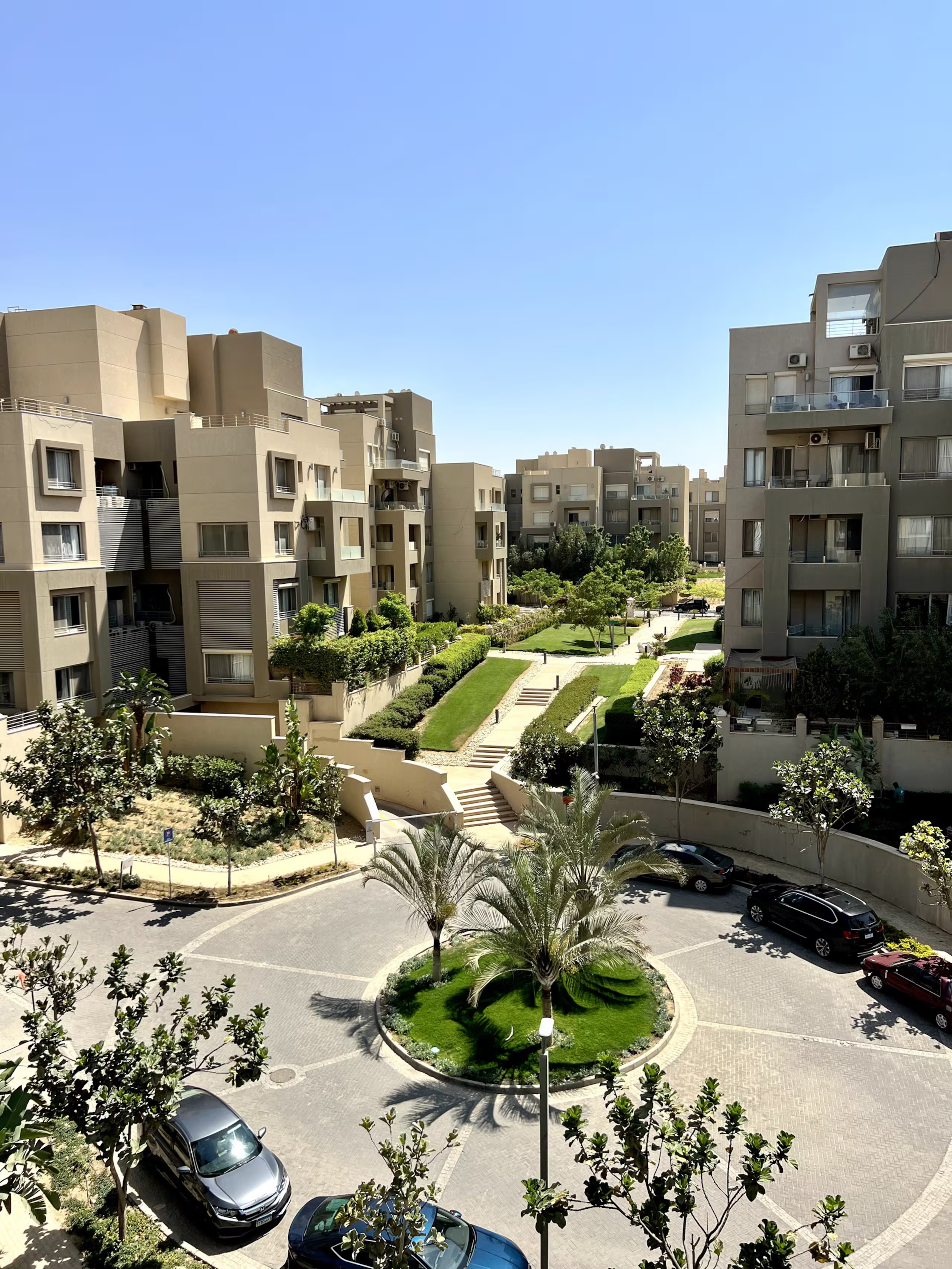 Cozy New Cairo serviced 1-bed — Apartment in First New Cairo, Egypt — photo 22