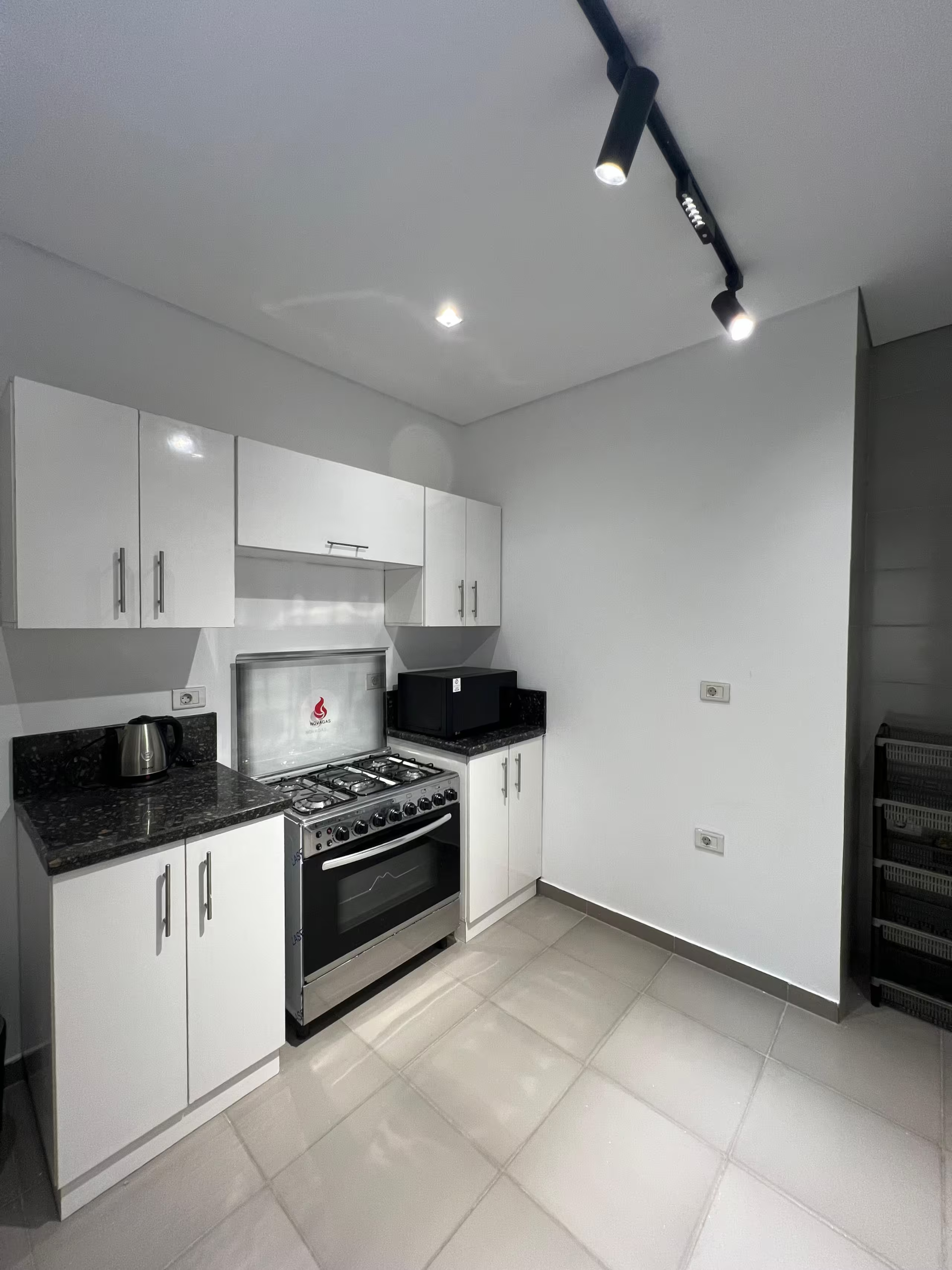 Premium Residence 2-Bed Serviced Palm Hills *NEW* — Apartment in First New Cairo, Egypt — photo 11