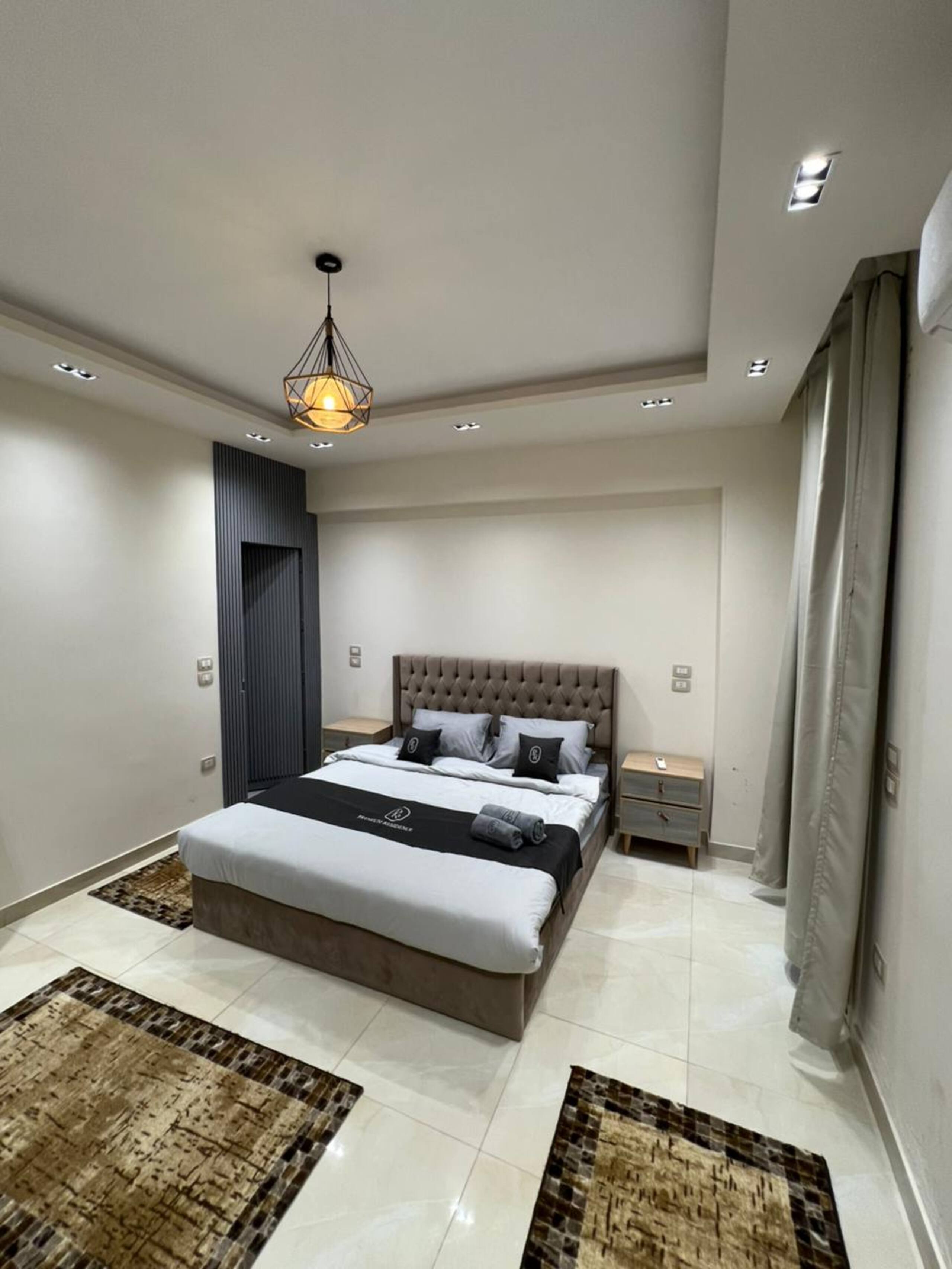 *NEW* 3-bed w/Pool next to Mall WaterWay 2, cafés — Apartment in New Cairo, Egypt — photo 17