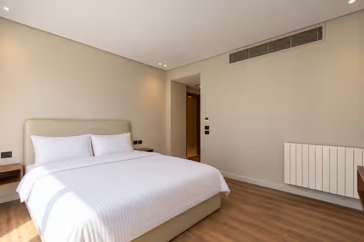 The Signature 4BR+Maid room | Garden&Pool View |SP — Apartment in Cairo, Egypt, Egypt — photo 30