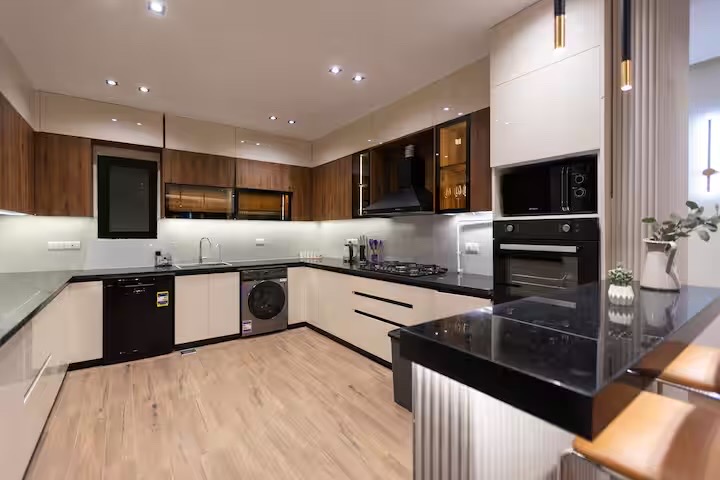 Elite 3BR Apt | Private Pool+Maid Room | Lake View — Apartment in Cairo, Egypt, Egypt — photo 10