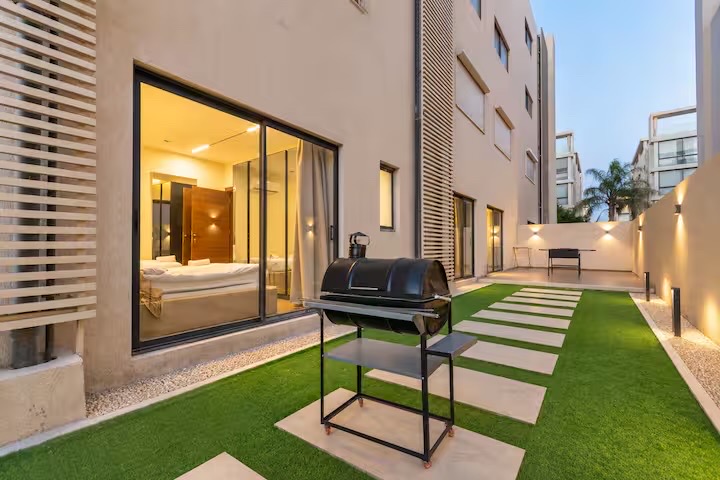 Elite 3BR Apt | Private Pool+Maid Room | Lake View — Apartment in Cairo, Egypt, Egypt — photo 36