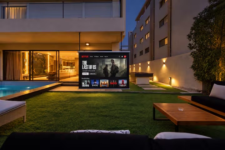 Elite 3BR Apt | Private Pool+Maid Room | Lake View — Apartment in Cairo, Egypt, Egypt — photo 39
