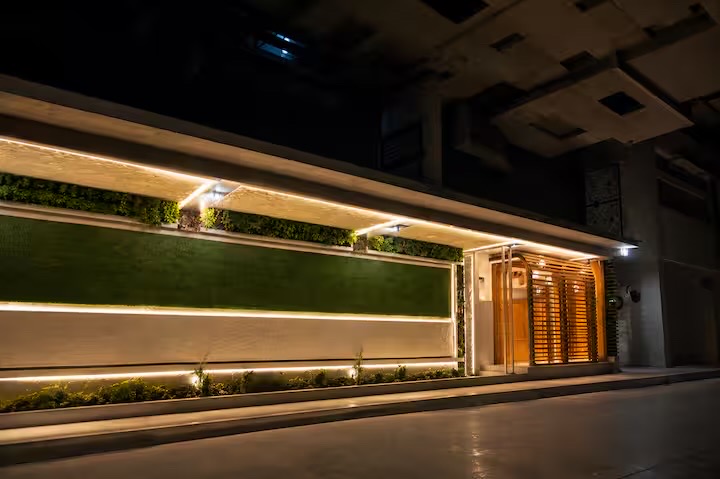 WS Luxury 3BR + 150m² Private Garden • Rooftop — Apartment in Giza, Egypt, Egypt — photo 41
