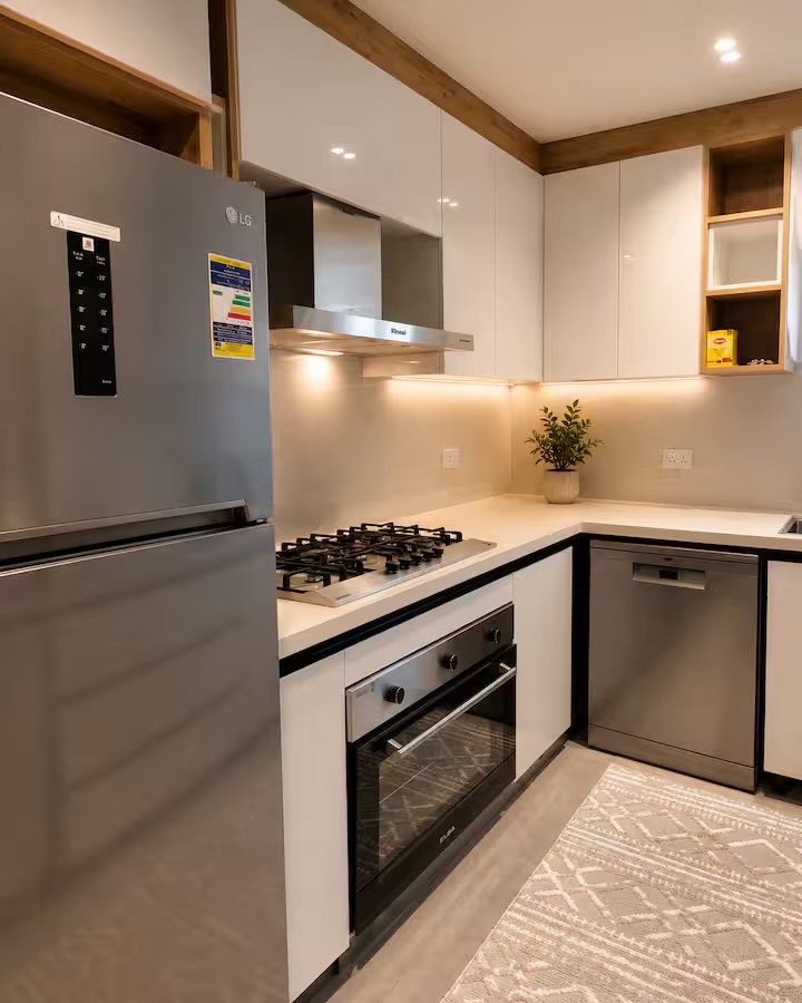 Luxury Serviced Apartment near Mall of Arabia /6 — Apartment in Giza,Egypt, Egypt — photo 14