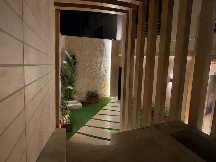 Luxury Garden Retreat|Near 5A & Cairo Festival /5 — Apartment in Cairo, Egypt, Egypt — photo 17