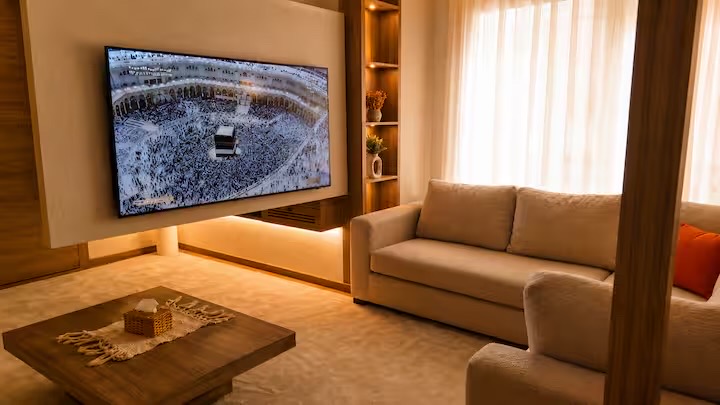 Luxury Boho 3BR Retreat Near Waterway & CFC /8 — Apartment in Cairo, Egypt, Egypt — photo 18