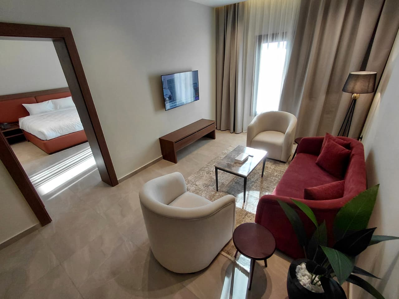 SOL Plaza | Elegant Double Retreat with Pool Views — Private room in a hotel in Cairo, Egypt — photo 22
