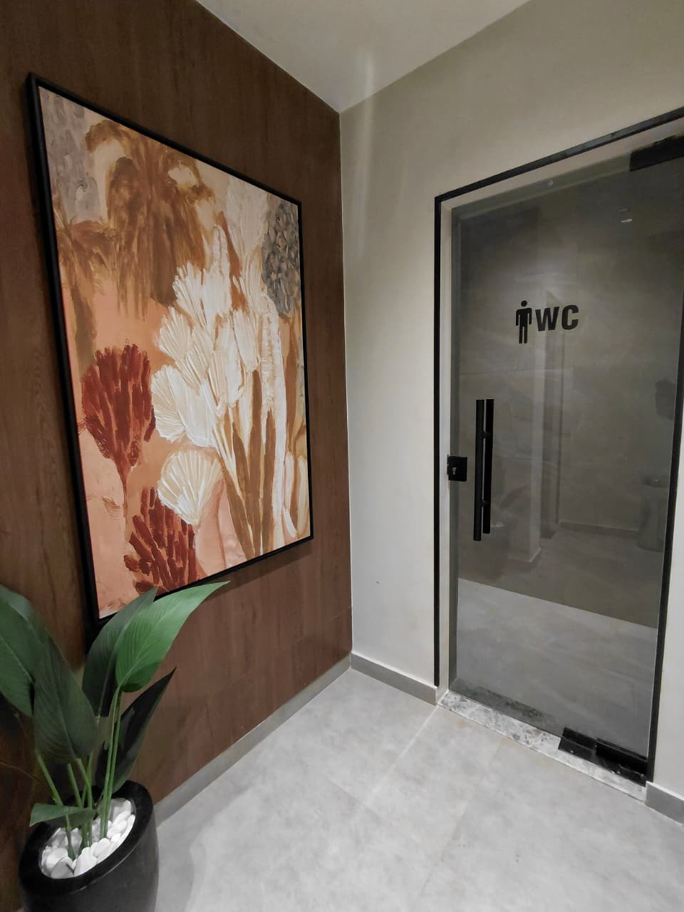 SOL Plaza | Elegant Double Retreat with Pool Views — Private room in a hotel in Cairo, Egypt — photo 42
